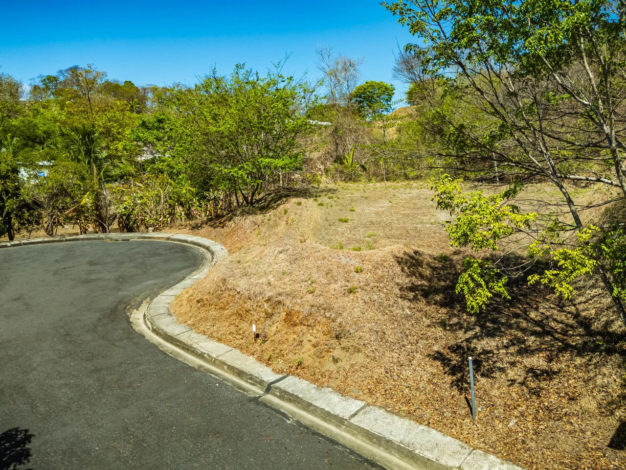 Lomas del Sol #52: Quiet Cul-de-Sac Homesite in Marbella - Gallery image 12