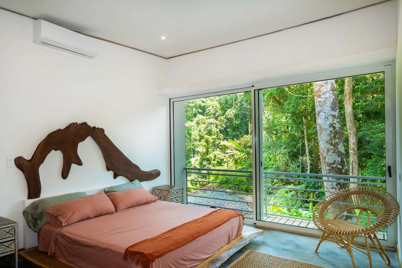 Casa Bromelia:  Brand-New 4 bed/4bath Modern Tropical Elegance North of Dominical - Gallery image 13