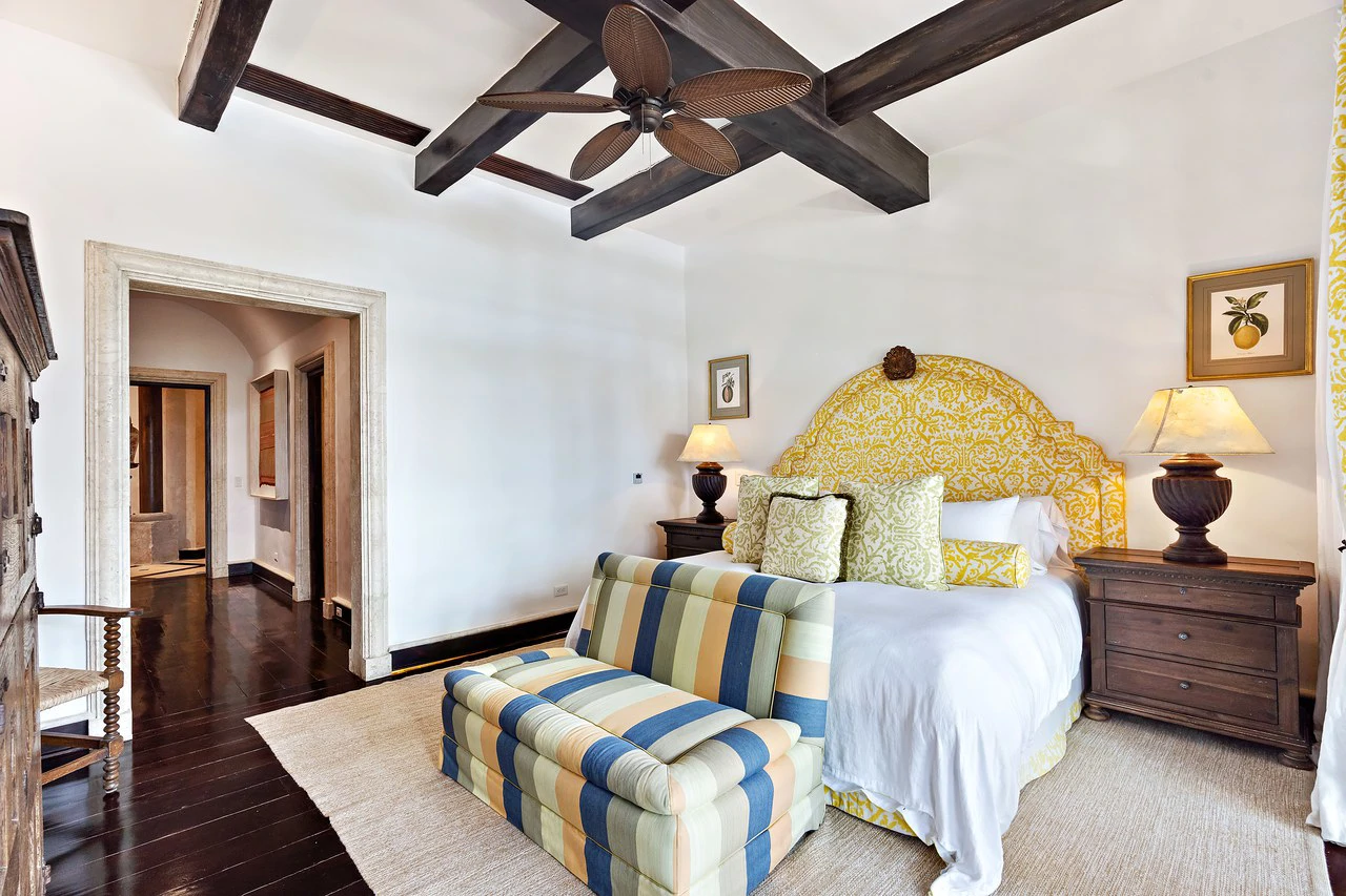 27 Cartagena: Unique Luxury Beachfront Home - Gallery image 28
