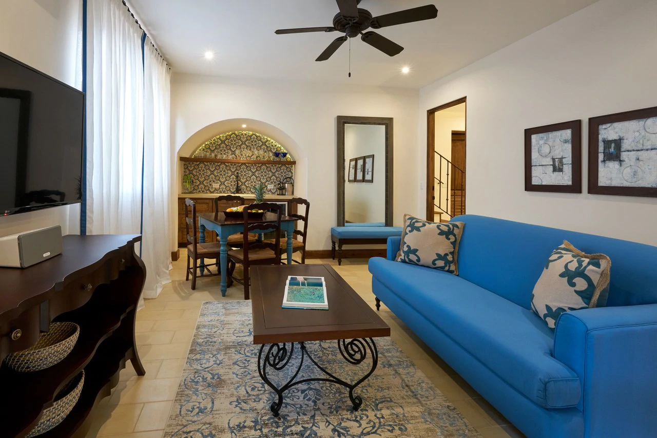 7 Calle La Ronda: Elegant 3-Story Ocean View Hillside Home in Las Catalinas - Gallery image 32