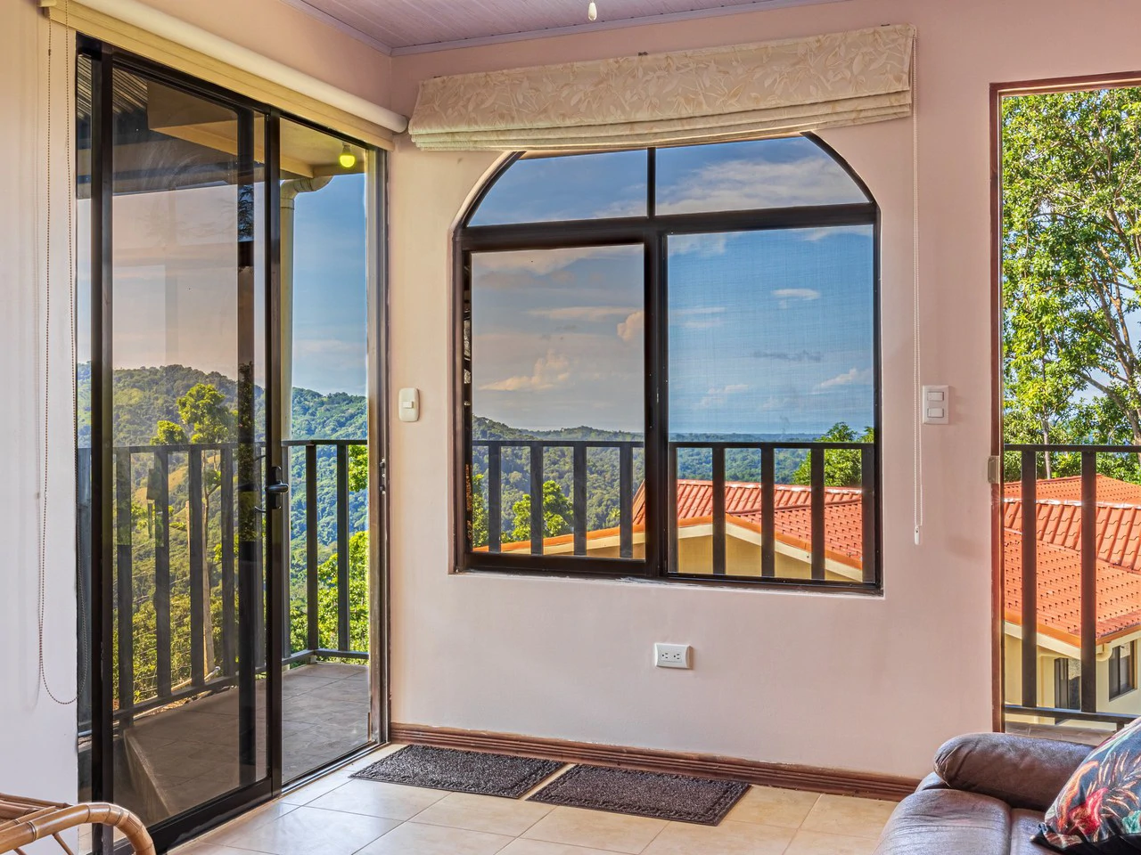 11.25 ACRES- 4 Bedrooms, Two Homes, Panoramic Ocean & Mountain Views With Stream, 30+ Fruit Trees, 40 Minutes to Quepos!!! - Gallery image 44