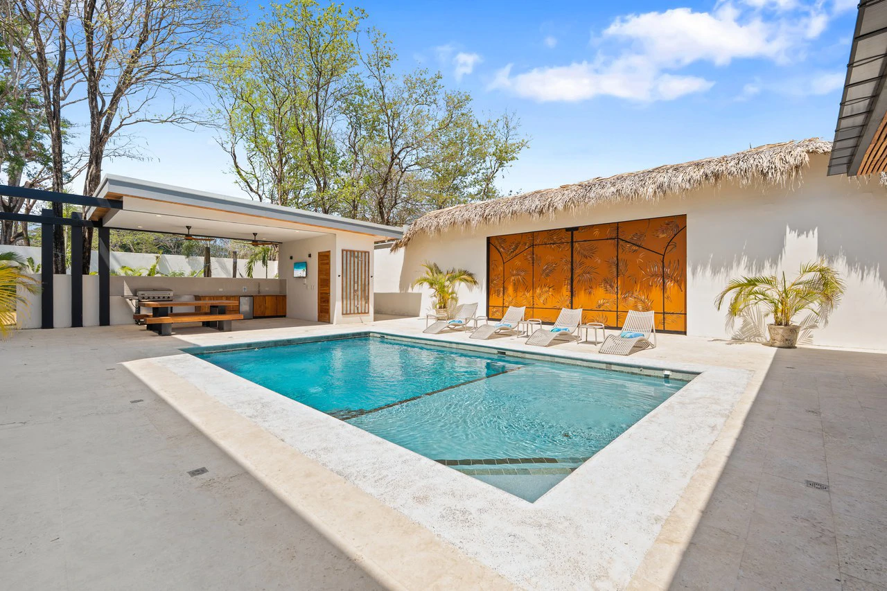 Casa Guacamaya Azul: Fully Furnished Luxury Villa in Playa Grande - Gallery image 33