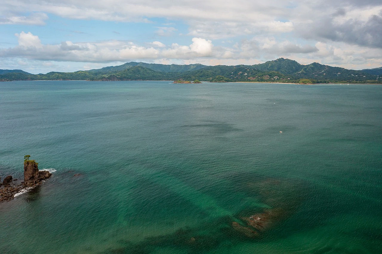 Vista Paraiso: Ocean-View Estate Lot With Private Beach Access - Gallery image 8