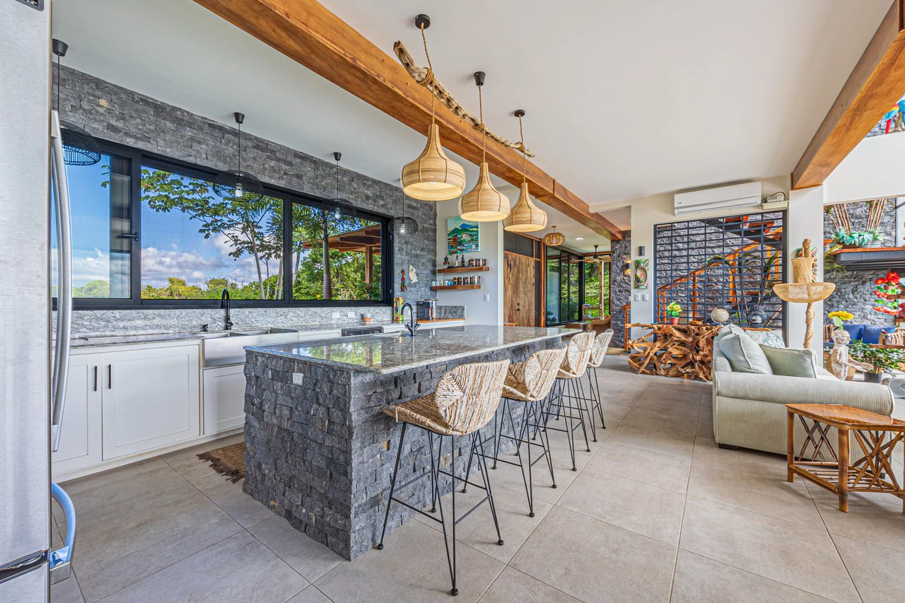 Iconic Luxury Estate with Unmatched Mountain Views | Manuel Antonio Estates - Gallery image 35