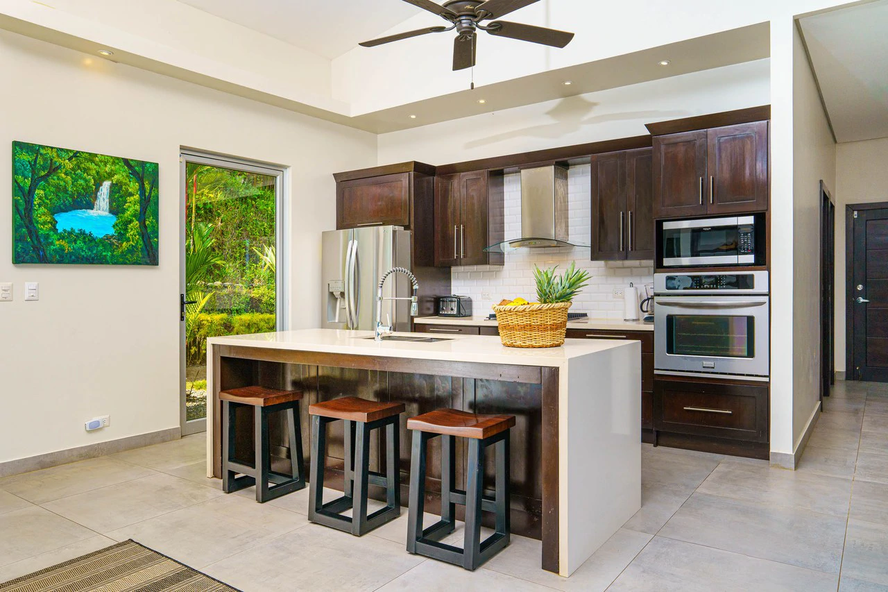 Villa La Luna Gated Estate, Mountainside Home and Whale Tail Views: Mountain House For Sale in Escaleras - Gallery image 22