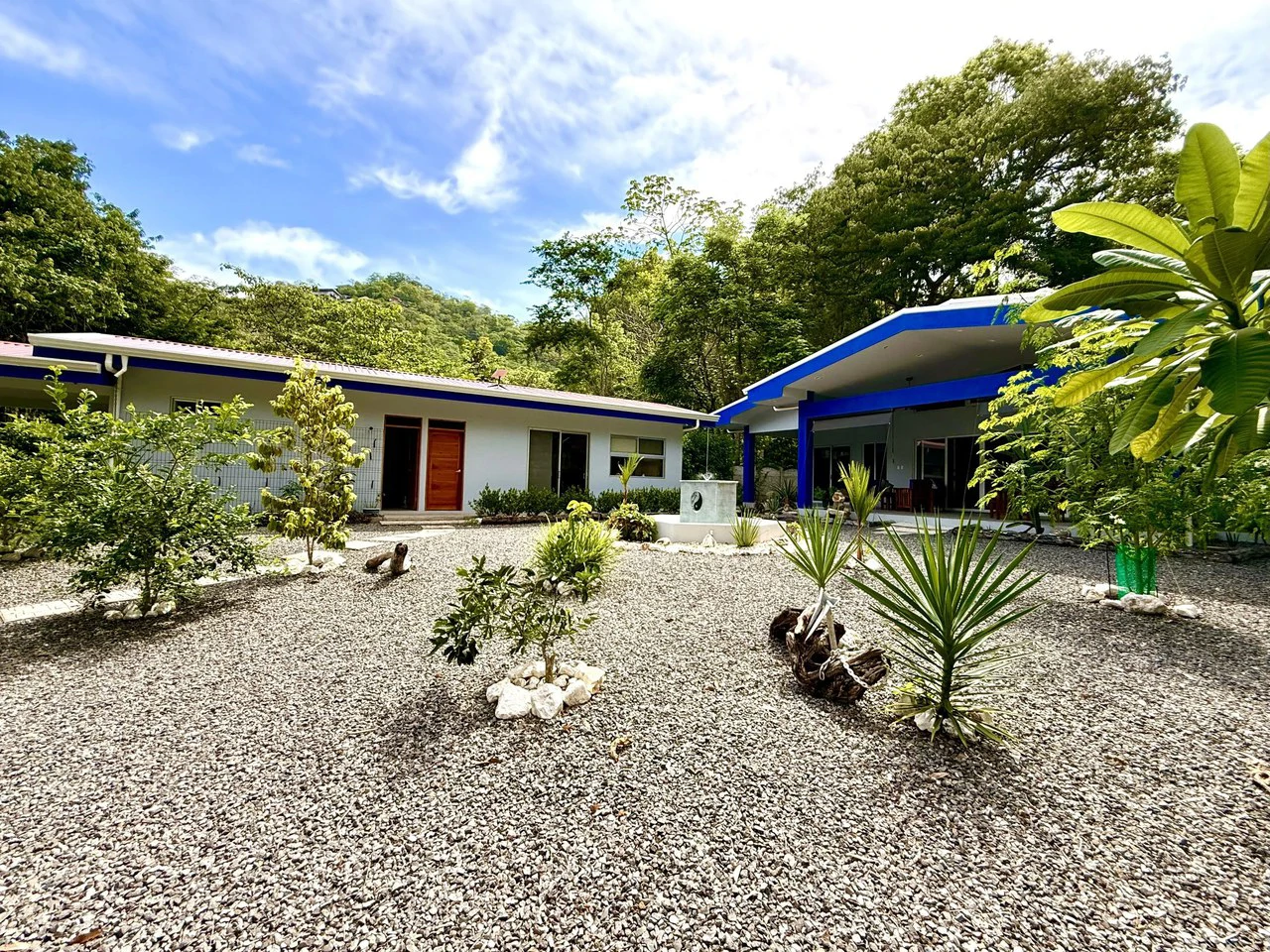 Casa Tortuga: $649,000 USD  Home, Guest House & Commercial Property Near the Playa Organos Beach on the Nicoya Peninsula