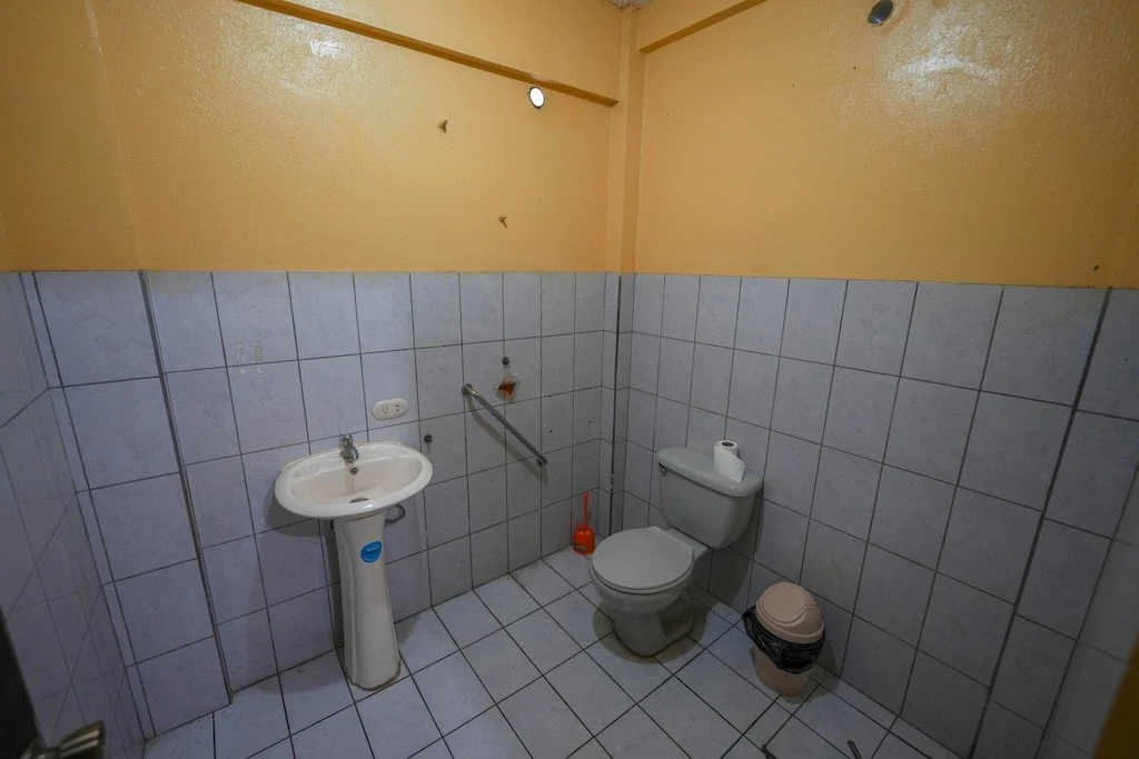 Retail Strip Center For Sale in Esparza - Gallery image 31
