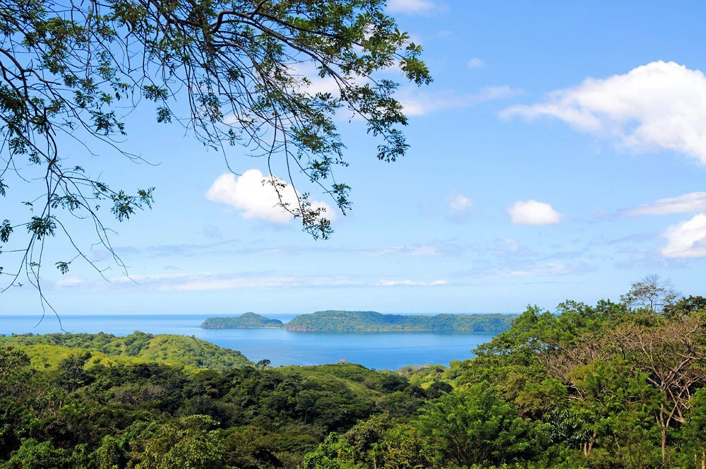Ocean view lots in gated community with views on Golf of Papagayo - Gallery image 9