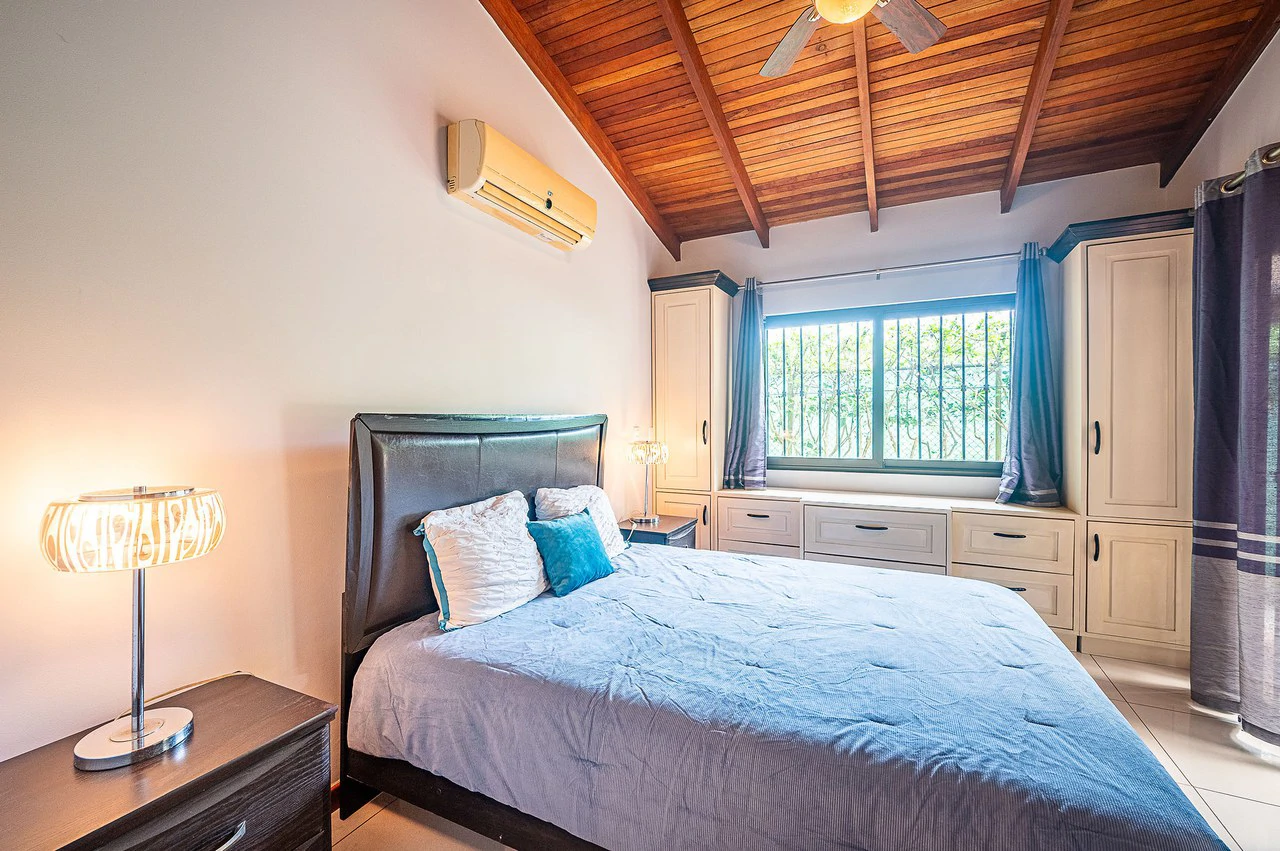 Modern Coastal Affordable 3-bedroom Home Near Los Sueños Resort - Gallery image 31