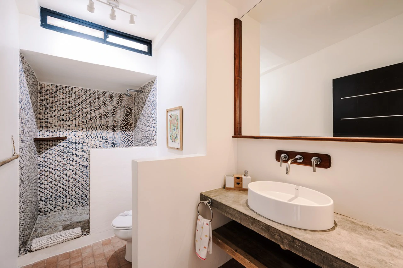 La Gaviota #2: Stef Surf 2BR Villa Steps from Playa Potrero - Gallery image 19