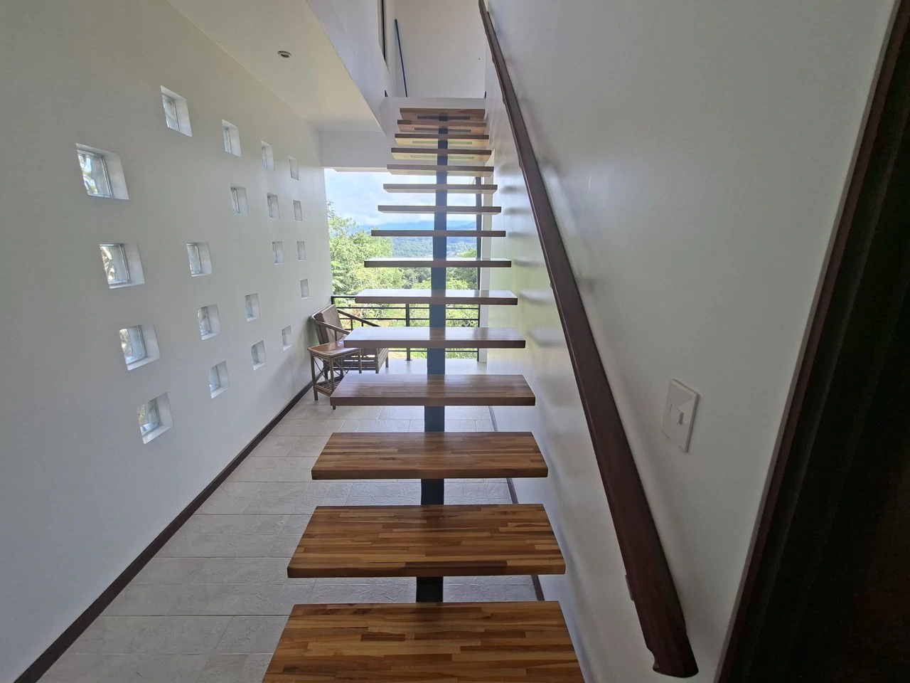 HOLOS Community Modern 2-Bedroom Mountain Home with Diamante Waterfall Views - photo 8