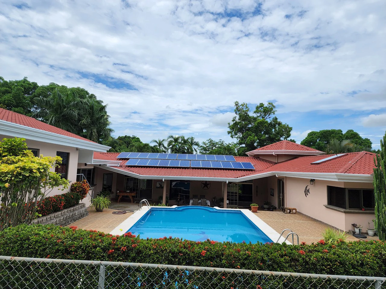 Countryside and Near the Coast House For Sale in Higuito - Gallery image 58