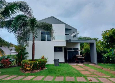 Fantastic Home in Punta Leona: Pool and Solar Panels in a Sought After Neighborhood Close to the Beach!