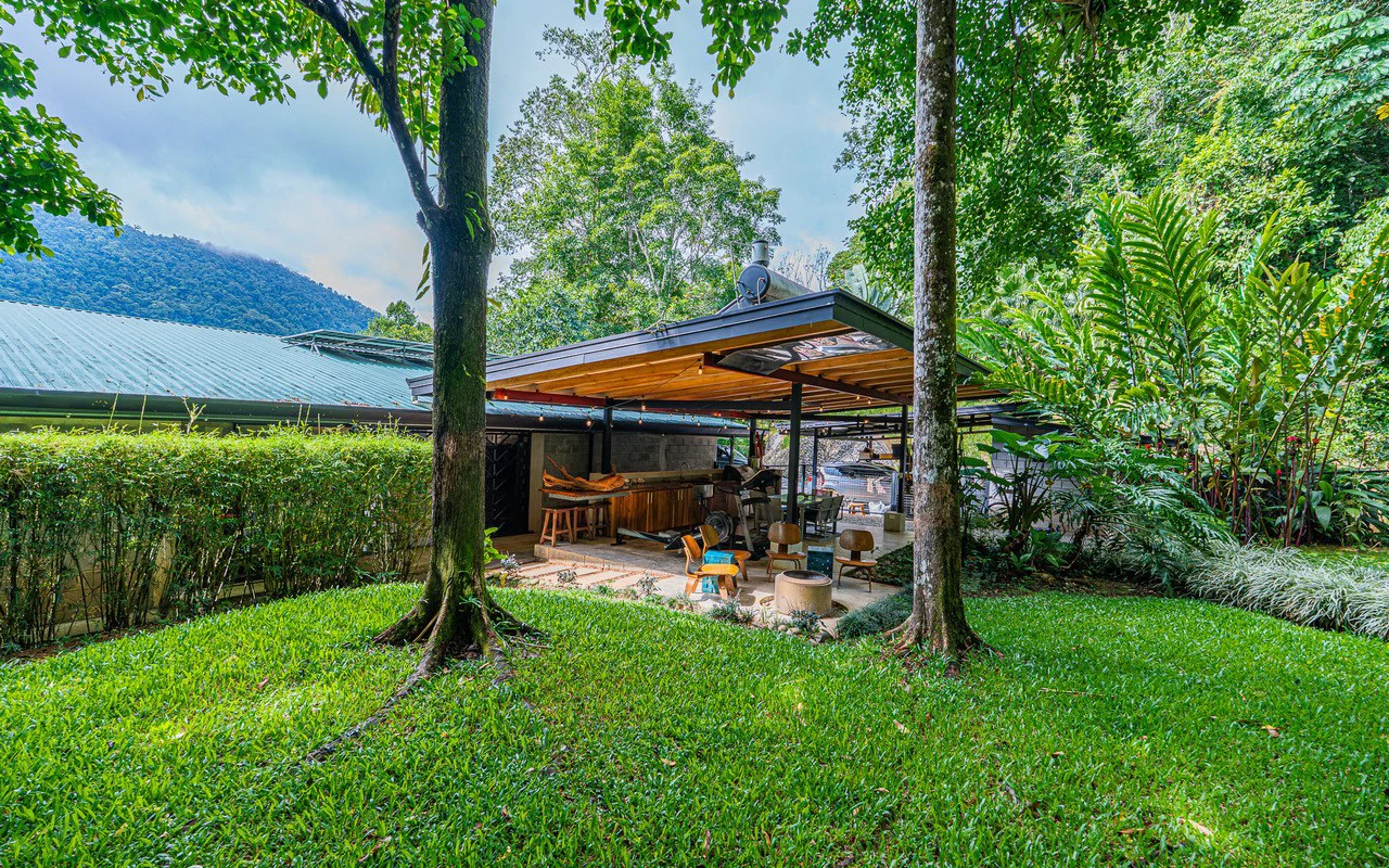 Off Grid Luxury Estate Micro Regenerative Homestead Tinamastes - Gallery image 38