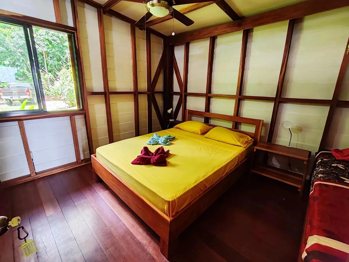 ID 50: 3 Bd/1 Ba - Ocean View Home Near Cahuita with Expansion Potential - Gallery image 11