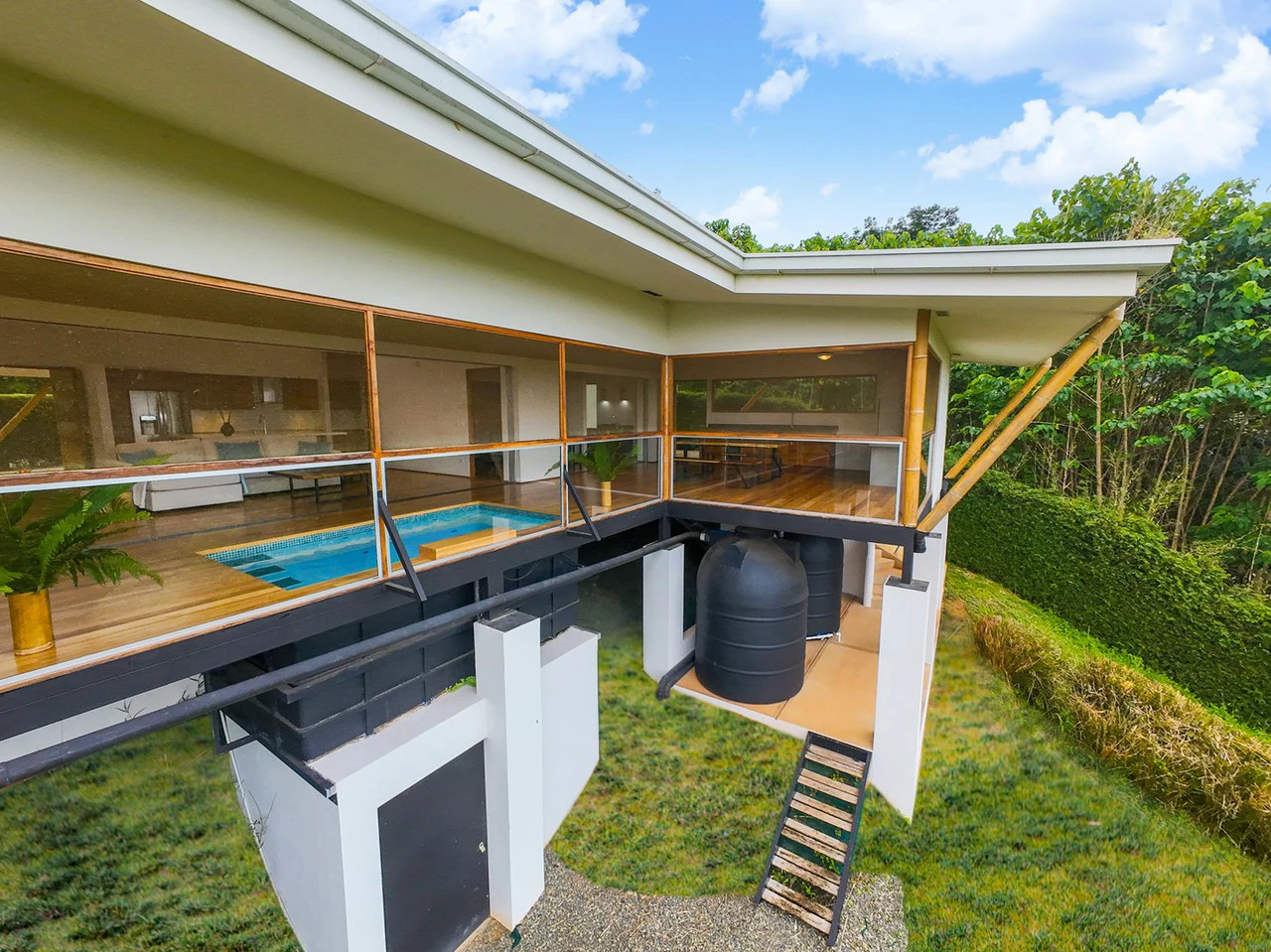 Mar Mystique Haven: Your Dream Home with Stunning Ocean Views - Gallery image 54
