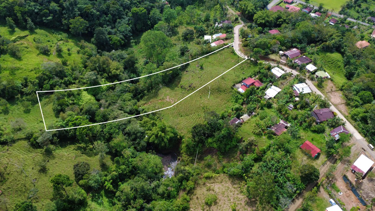 Home Construction Site For Sale in Centro de Pérez Zeledón