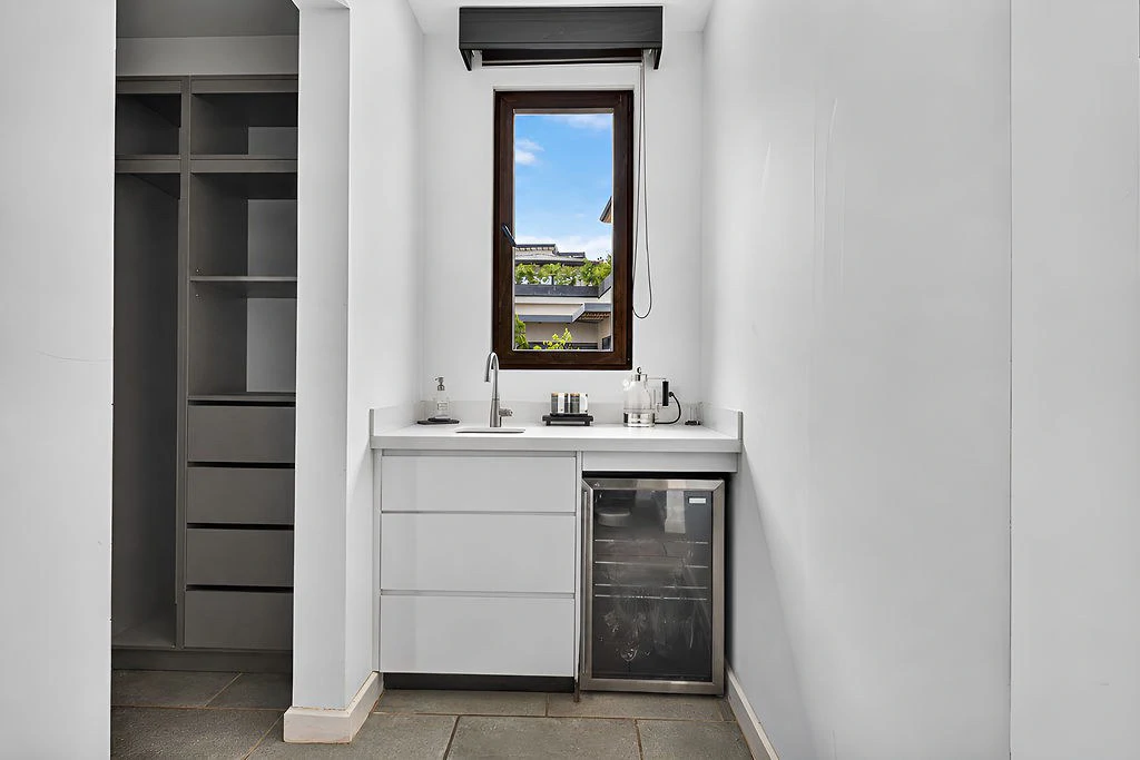 Casa Arcana: Luxury 3BR Condo with Private Pool in Tamarindo Parks | Walk to Beach - Gallery image 25