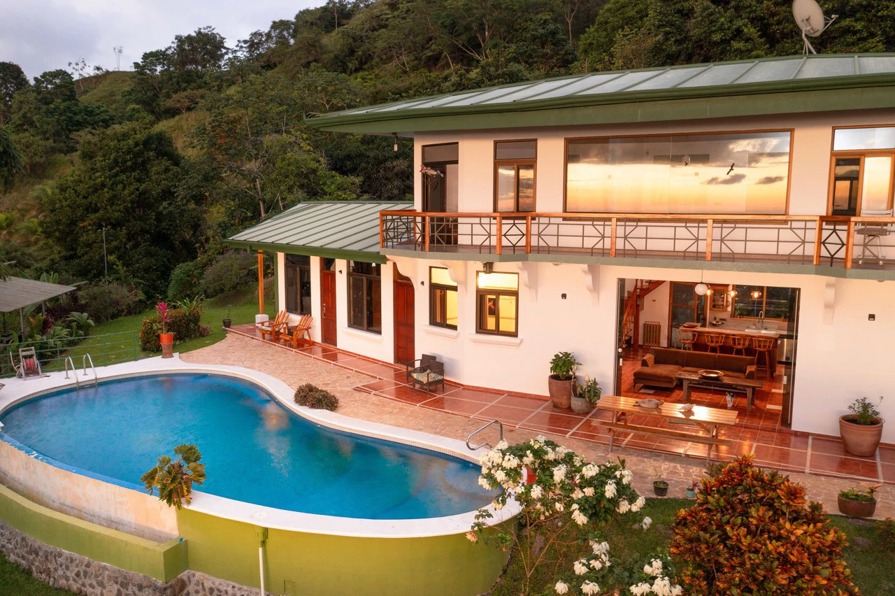 Mountain House For Sale in Savegre - Gallery image 7