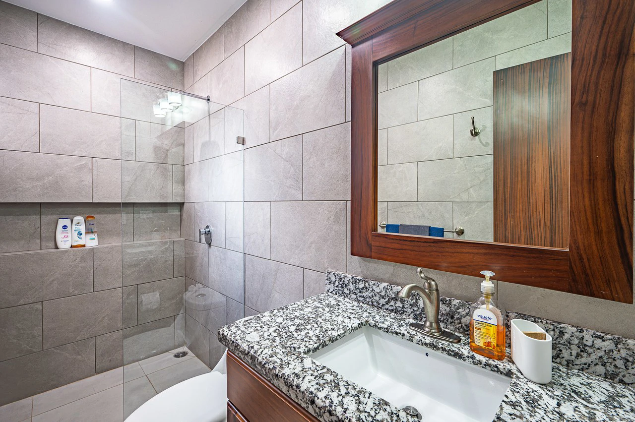 A Home in Jaco's Best Gated Community!: Near the Coast Condominium For Sale in Jacó - Gallery image 18