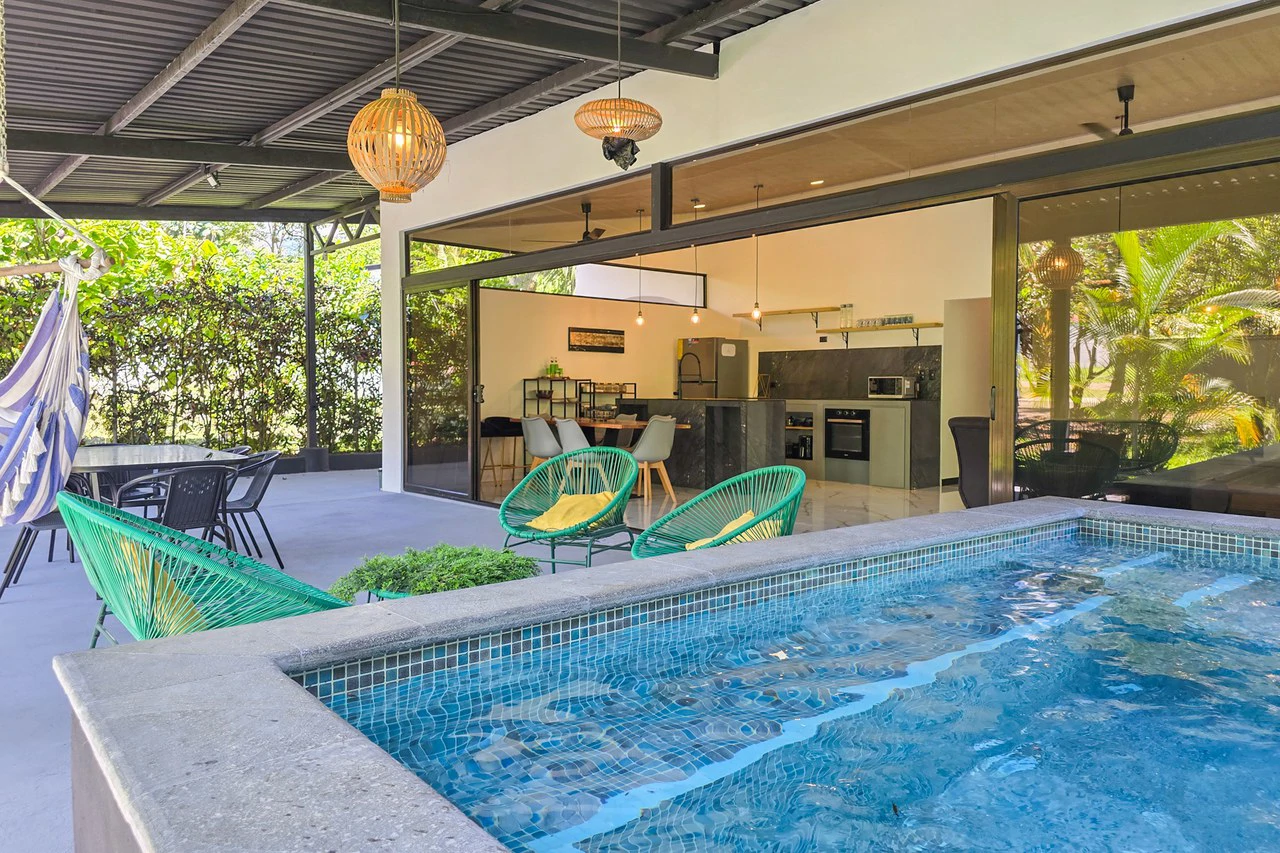 Near the Coast House For Sale in Uvita