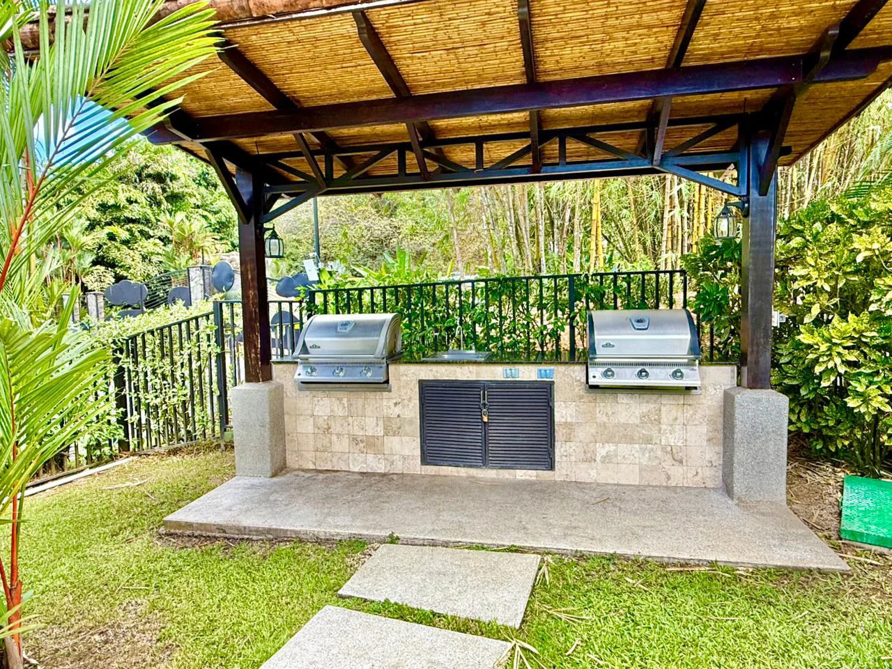 Home in Gated Community Las Nubes - Gallery image 24