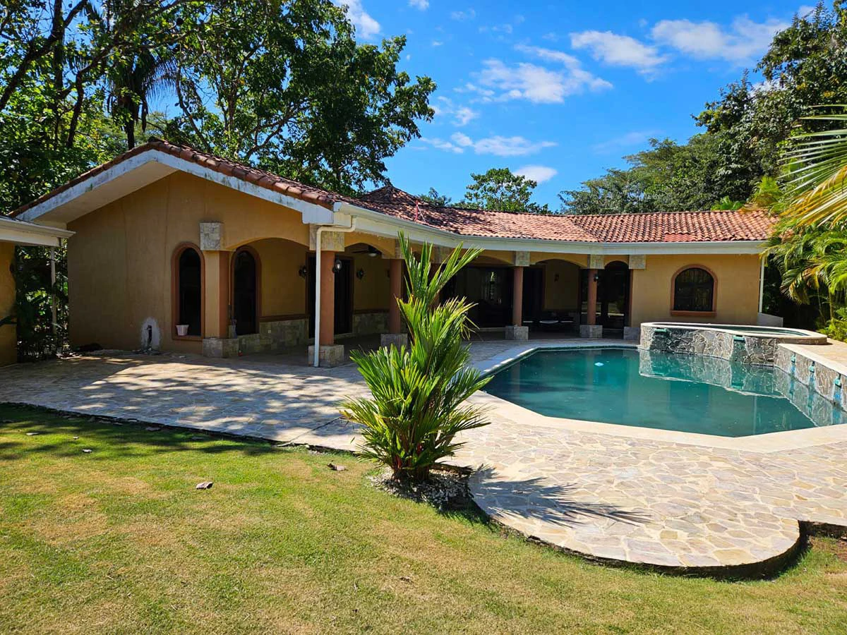 ID 4160: Villa Luna: 3-Bedroom Pool Home in Playa Tambor, Nicoya Peninsula - Gallery image 35