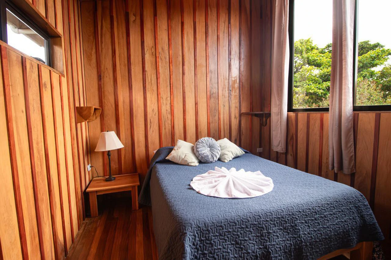 2 Acres with 4 houses Centrally located in Monteverde BV0224: Turn-Key Accommodations Business on 2 Acres Just 5 Minutes from Santa Elena – Surrounded by Nature, Ready to Grow - Gallery image 28