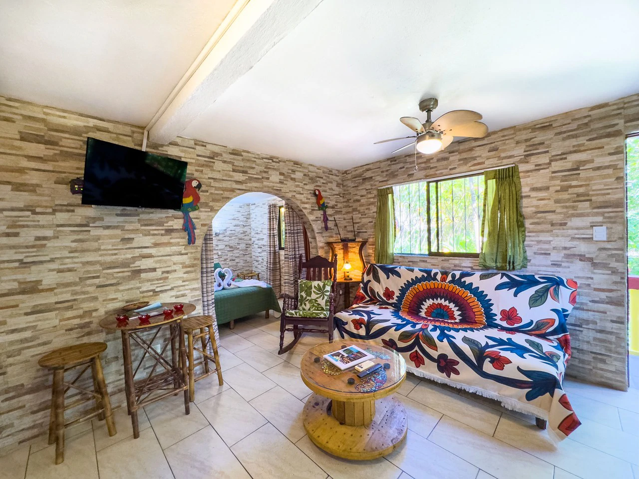 Flutterby Condo: Manuel Antonio’s Exclusive Rainforest Haven - Gallery image 13