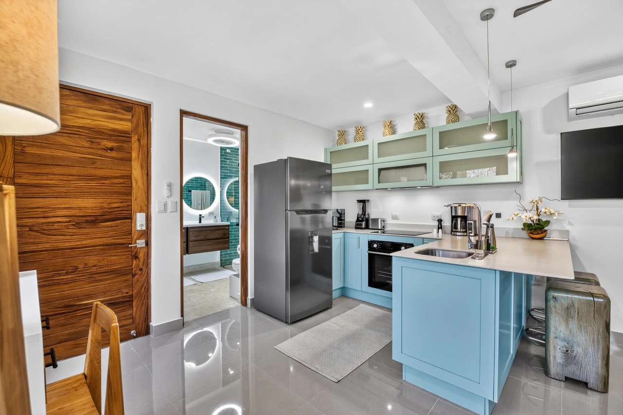 Casa Pochote: Artisan Luxury Villa in Tamarindo | Pool, Jacuzzi & Langosta Beach Club Membership Included - Gallery image 27