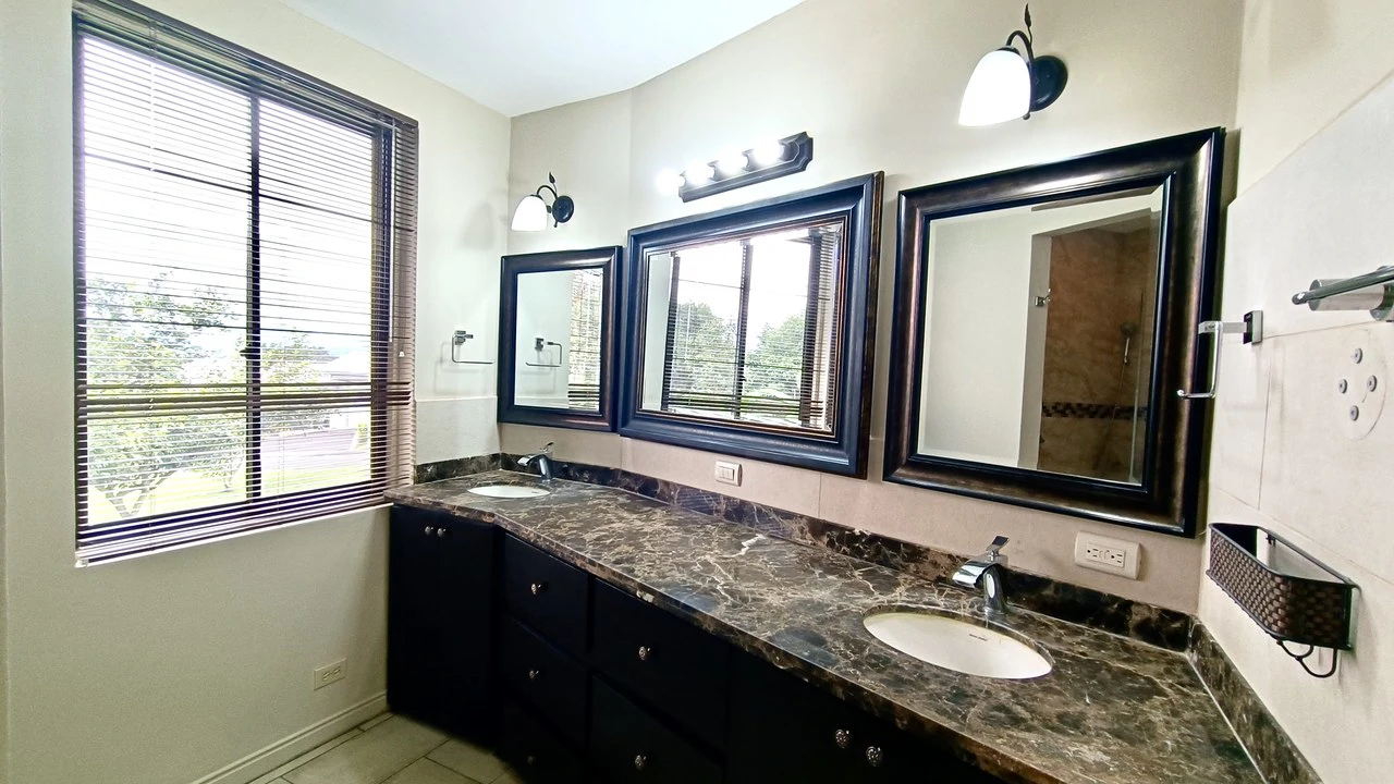 Condominio Mountain View: House for sale in Santa Barbara, Heredia, american style - Gallery image 41