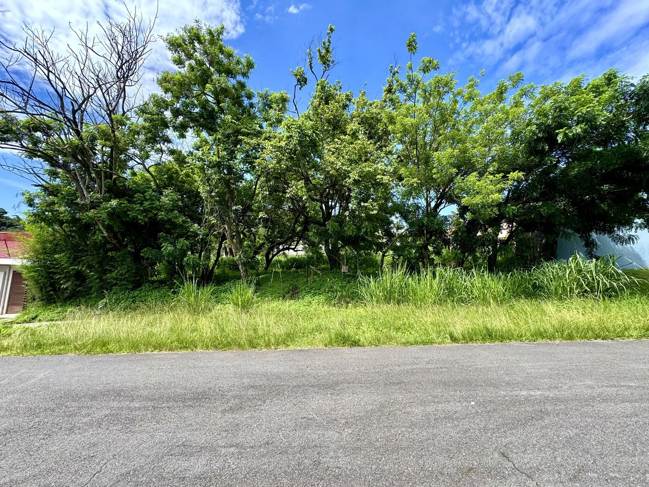 Venta de Lote Independiente en Guachipelín de Escazú: Home Construction Site For Sale in Escazú