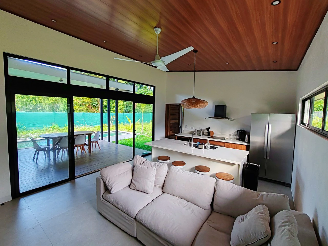 ID 4205: Modern Three-Bedroom Villa with Private Pool – Playa Negra, Puerto Viejo, Costa Rica - Gallery image 6