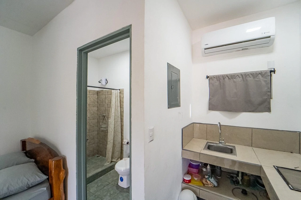 Cantarana Studios: Multiunit Property with tons of Potential - photo 5