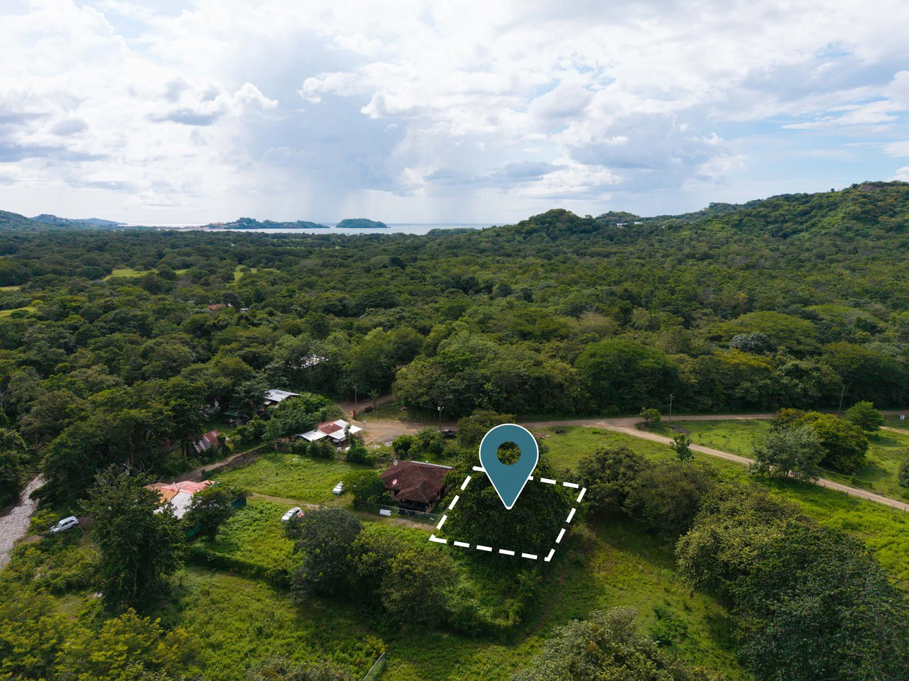 418m2 Lot with Water in Playa Potrero: Ready-to-Build Lot with Approved Plans & Renders