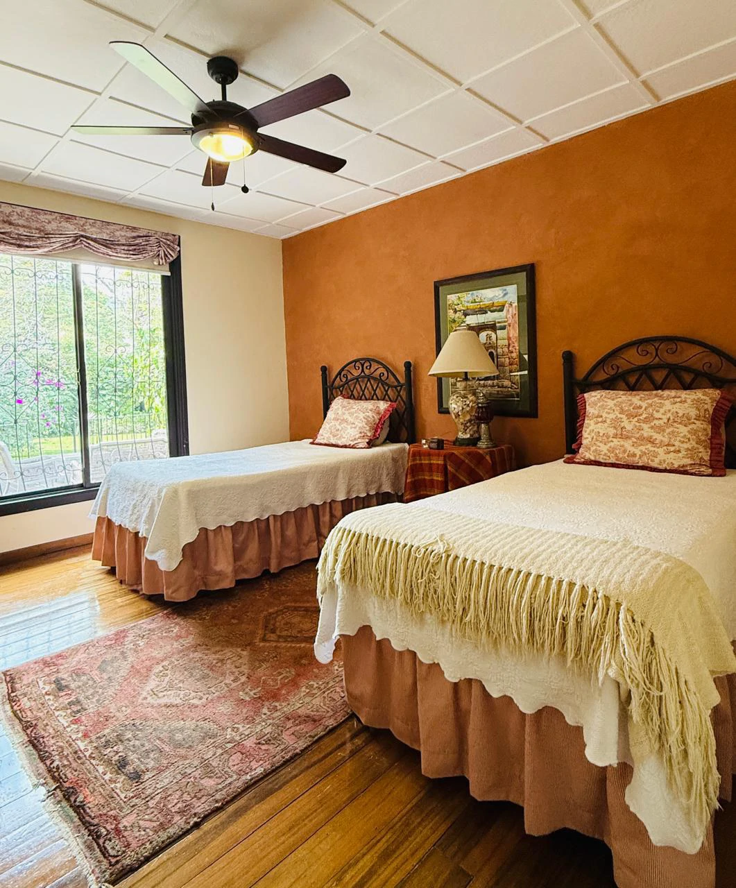 Detached single-family home for sale Costa Rica Escazu with big garden - Gallery image 11