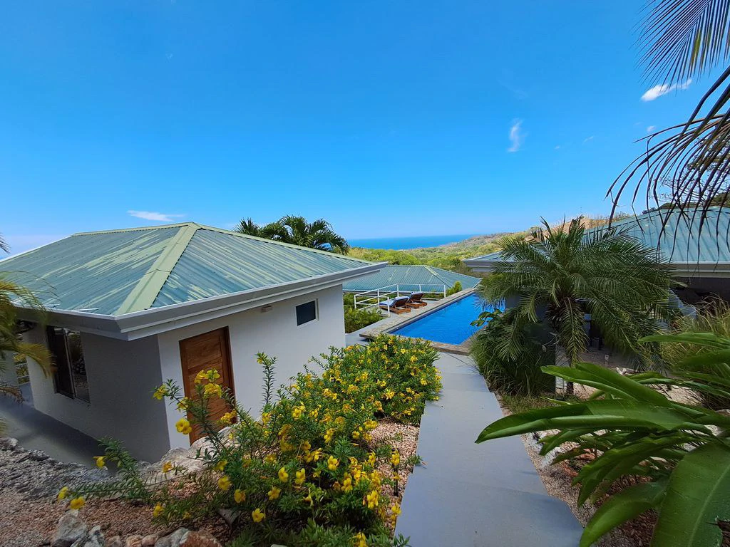 Las Estrellas de Samara:  Breathtaking Ocean View Lodge – ideal for yoga and wellness retreats - Gallery image 5