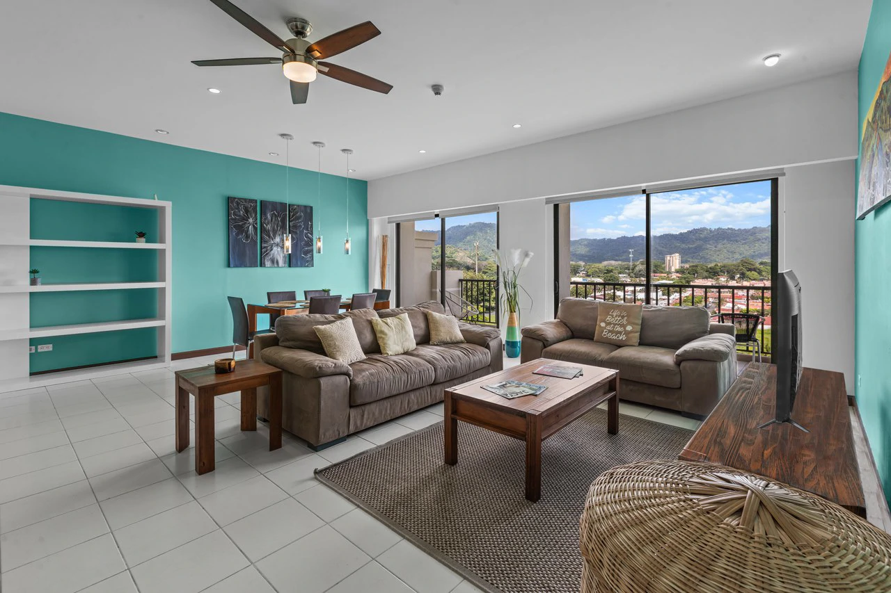 6th Floor 3-bedroom JacoBay Condo with Panoramic Sunrise, Mountain and Ocean Views - Gallery image 3