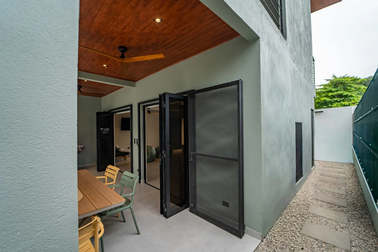 Casa Costa Brava: Modern 3BR Home in Carrillo Beach - photo 7