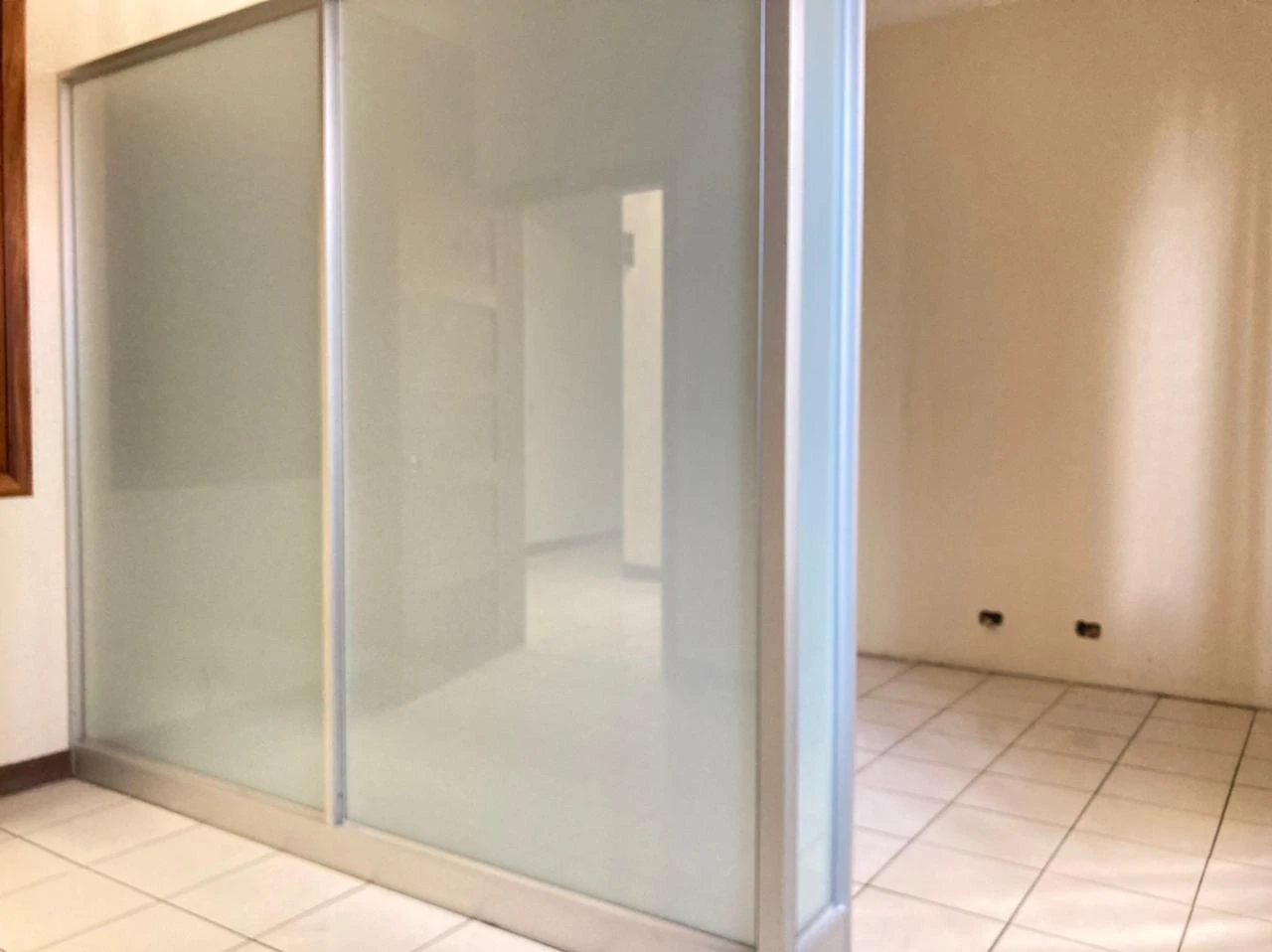 Building for Sale in High Traffic Street Moravia San Jose Costa Rica - Gallery image 16