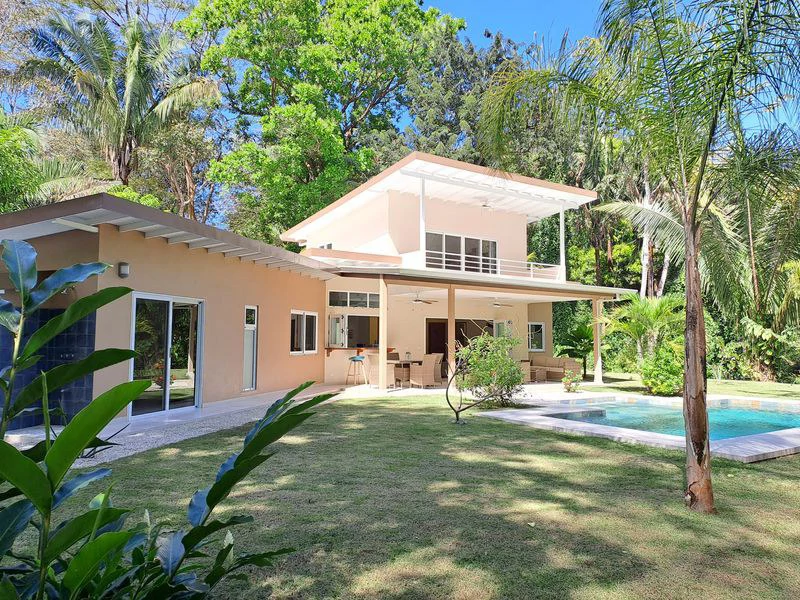 Casa Blue Morpho: Tropical Oasis minutes away from Samara – Ideal for Family Living or Rental Income - Gallery image 12