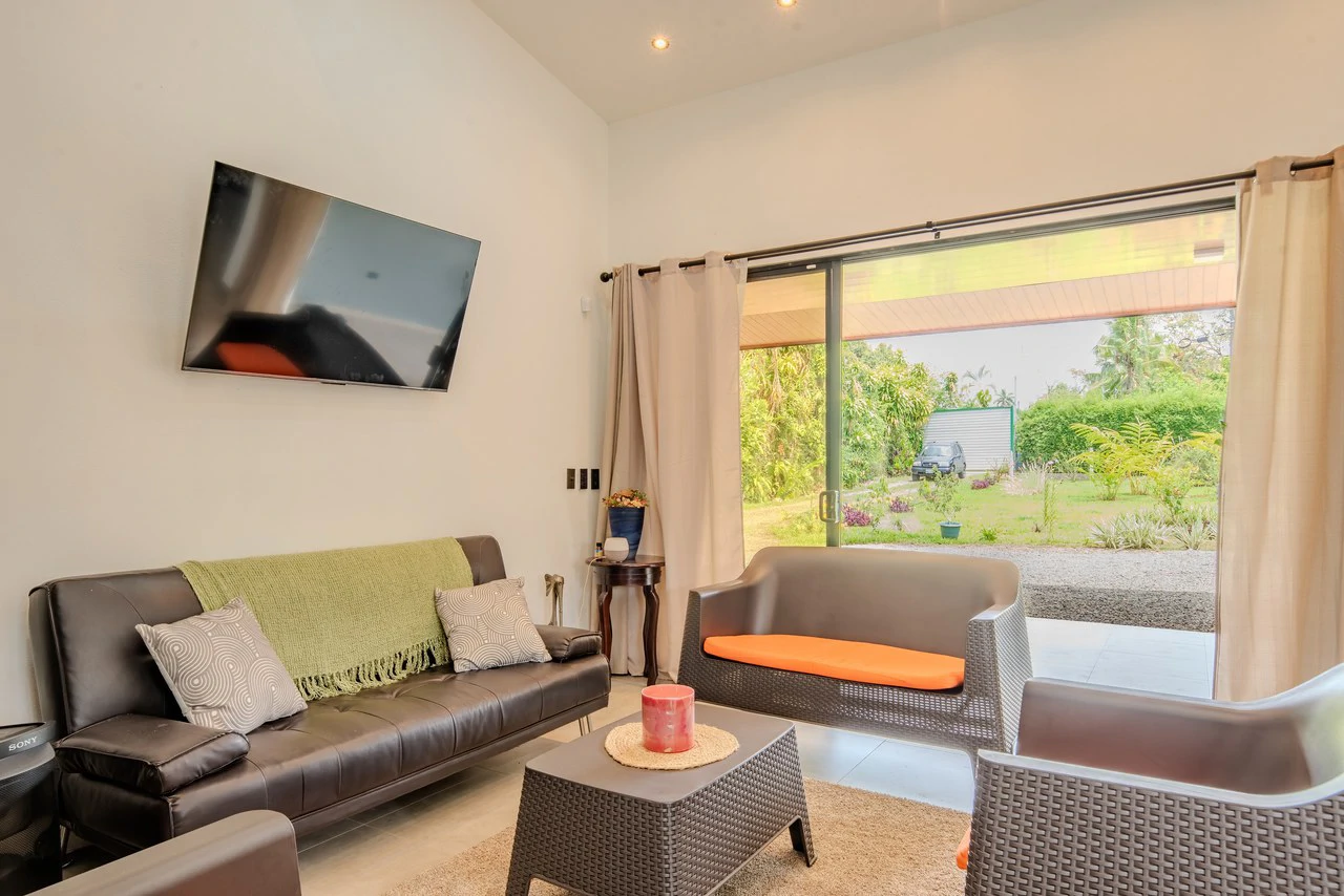 Brand-New Mountain View Home with Pool and Expansion Potential in Villa Nueva, Quepos: House For Sale in Quepos - Gallery image 24