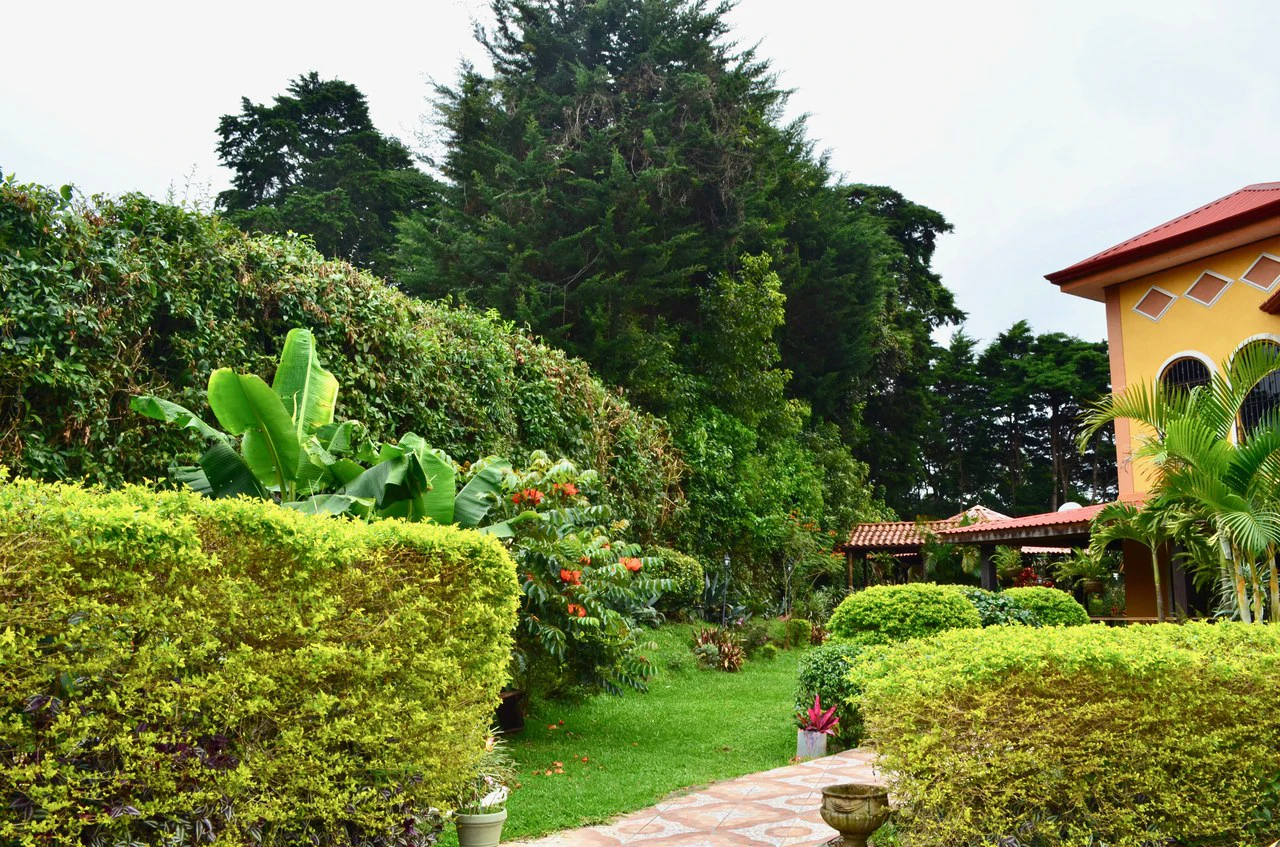 Countryside and Mountain House For Sale in San pablo - Gallery image 4