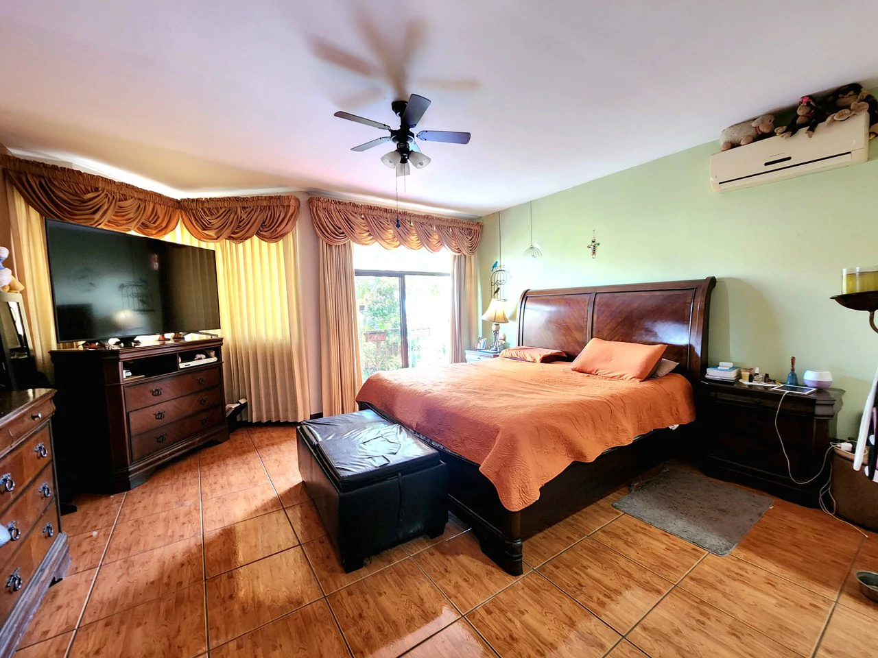 House For Sale in Llorente - Gallery image 13