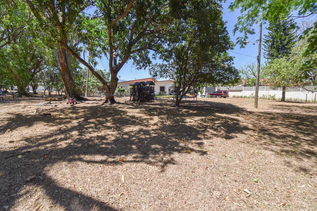 House For Sale in Bosques de Doña Rosa - Gallery image 8