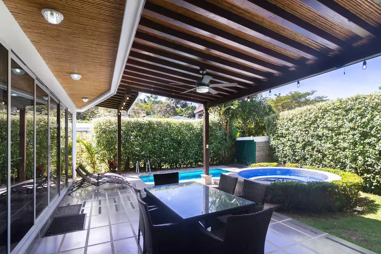 Fantastic Home in Punta Leona: Pool and Solar Panels in a Sought After Neighborhood Close to the Beach! - Gallery image 19
