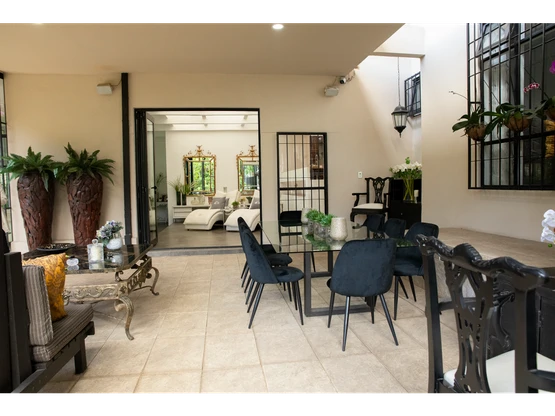 Luxury Home Oasis in Escazú - Gallery image 10