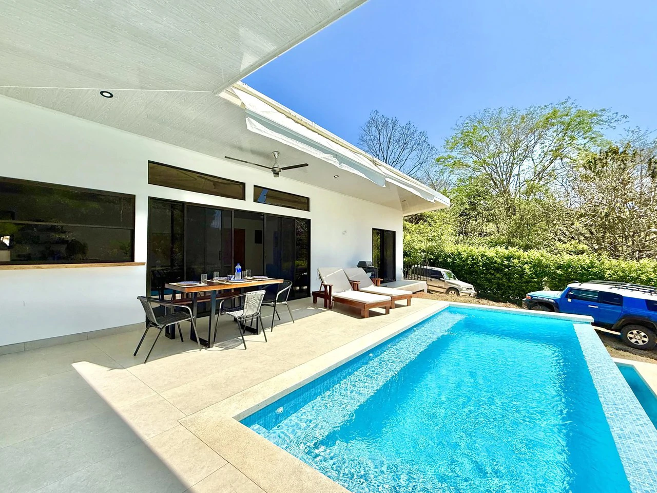 CASA BRISA ABIERTA: Turnkey Tropical Living on the Edge of Cobano $349,950 USD - Gallery image 9
