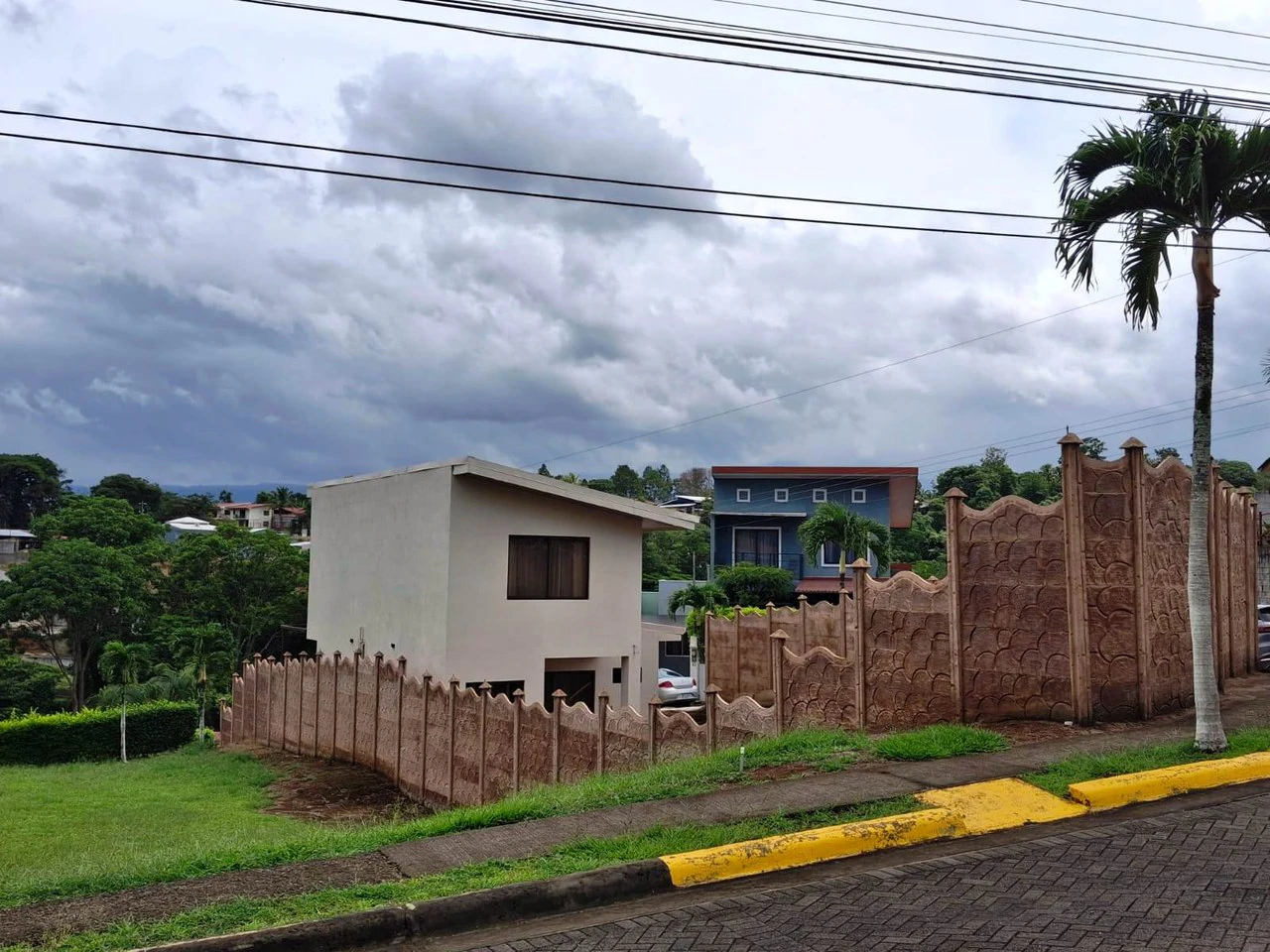 Casa 2-2-2...: NEW Budget Friendly Home in Gated Community - Gallery image 9