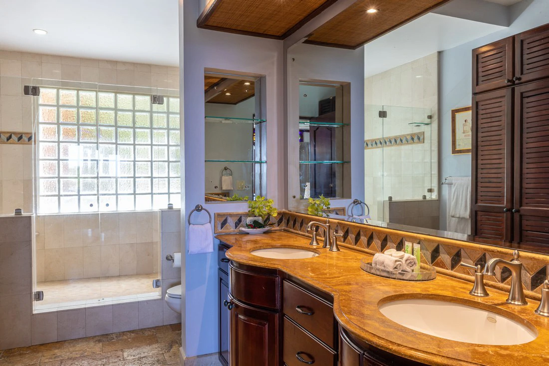 Villa Isabela: Ocean View Luxury Condo in the Heart of Manuel Antonio - Gallery image 13